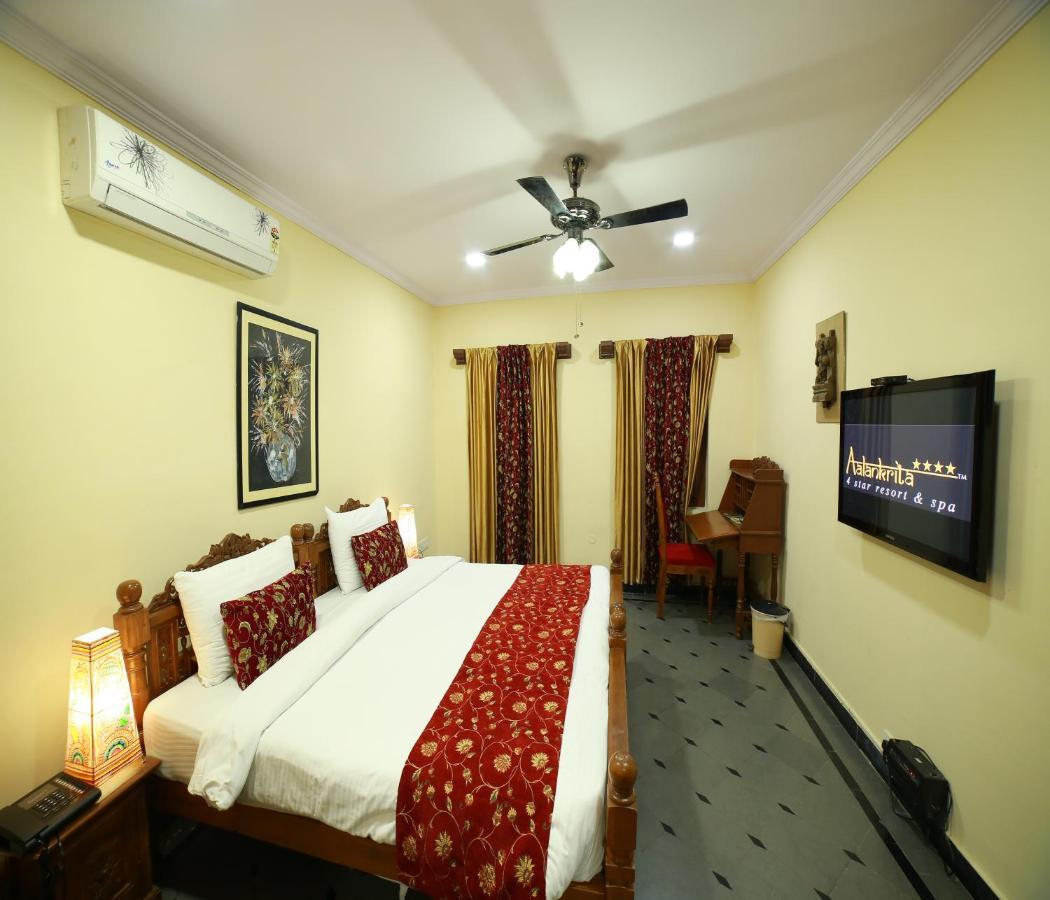Aalankrita Resort & Convention Secundurabad Extérieur photo