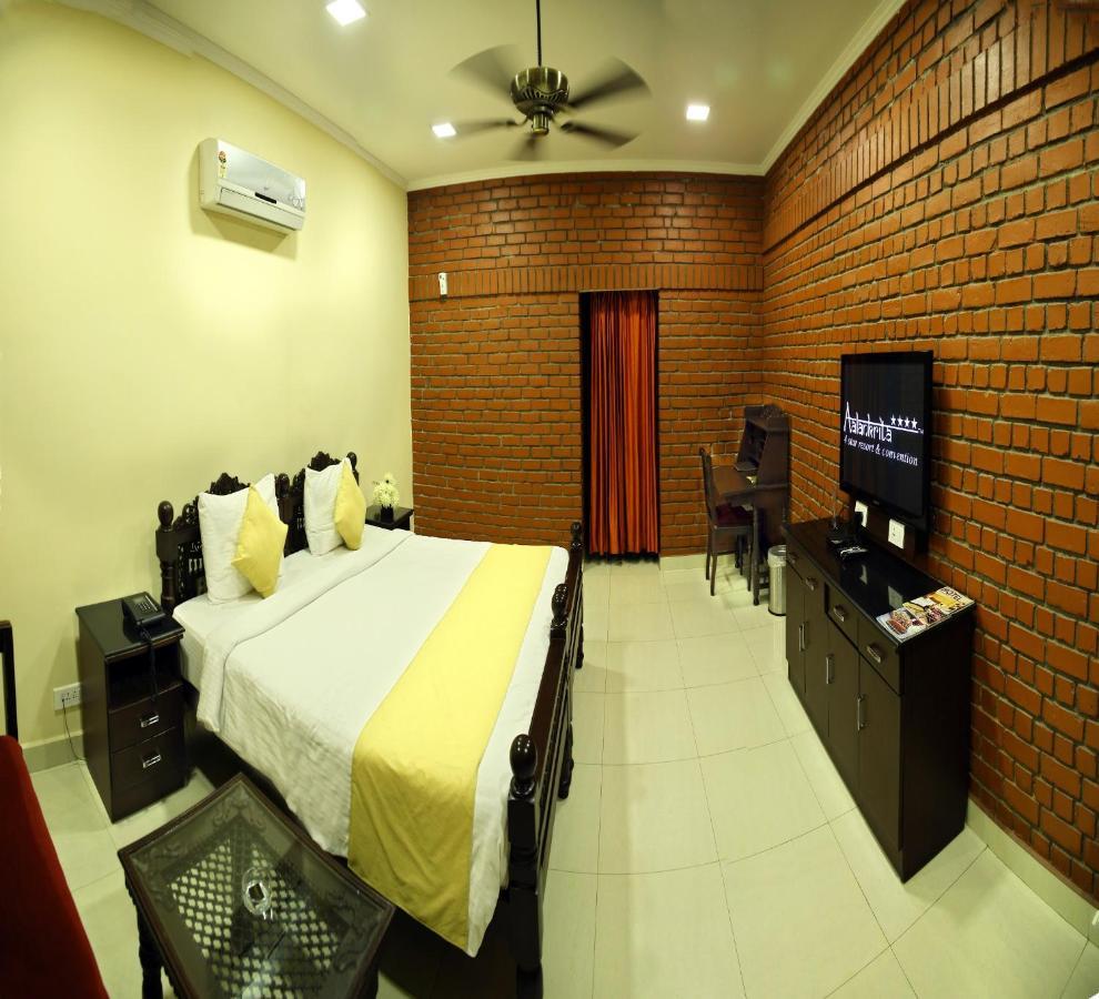 Aalankrita Resort & Convention Secundurabad Extérieur photo