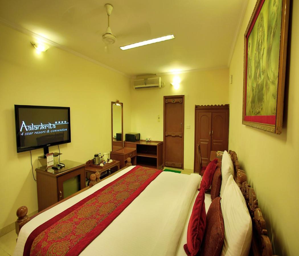 Aalankrita Resort & Convention Secundurabad Extérieur photo
